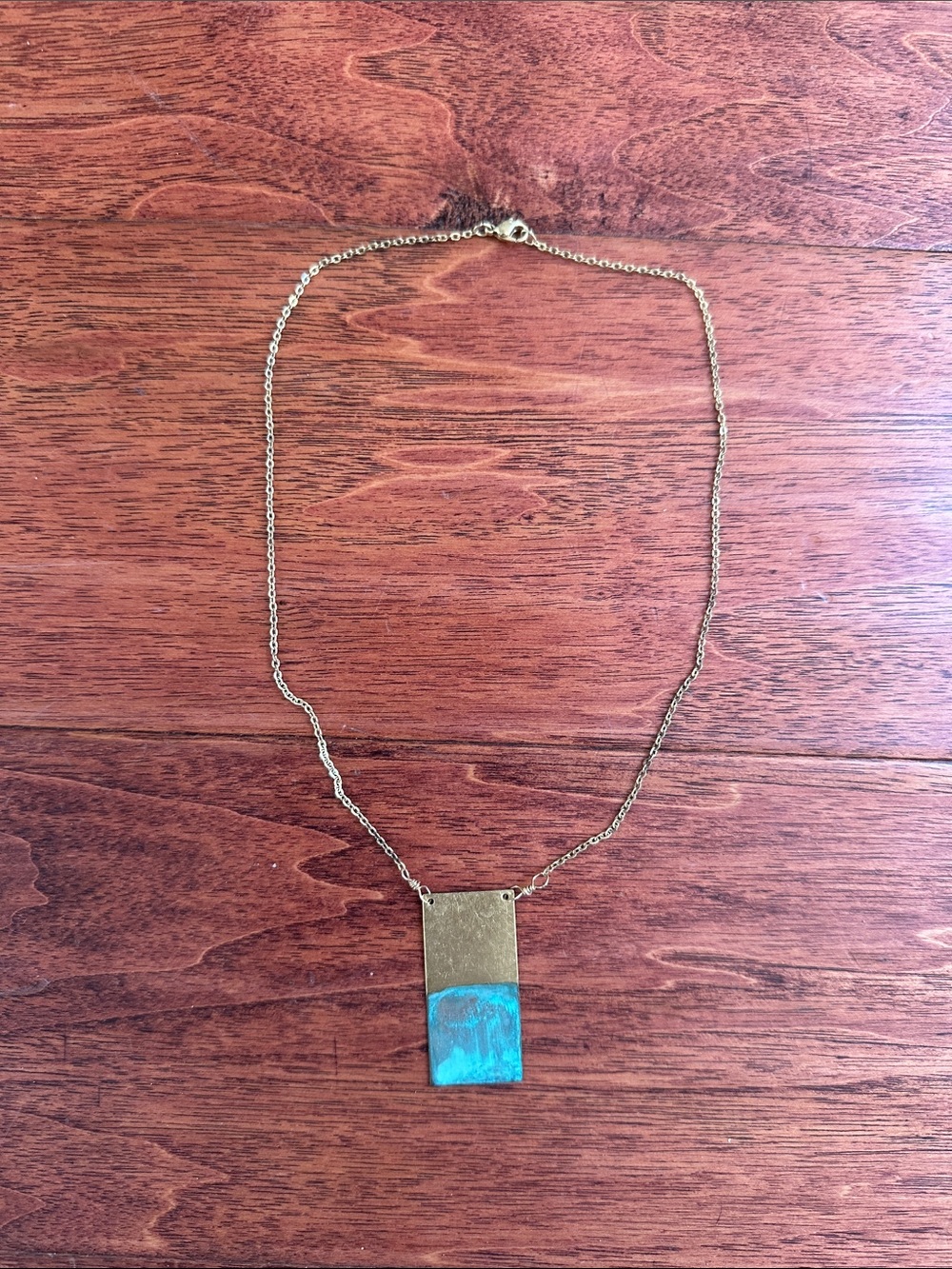 Gold-Tone Necklace with Turquoise Accent